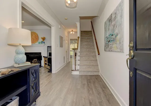 3rd image of 27 Mount Vernon Cir, Atlanta, GA 30338 | MLS# 7802871