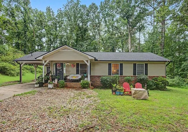 1st image of 4 Shadowood Ct, Silver Creek, GA 30173 | MLS# 7818431