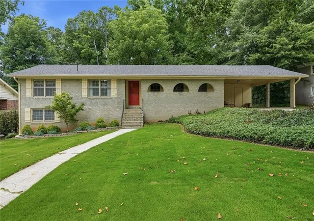 1st image of 252 Angla Dr Se, Smyrna, GA 30082 | MLS# 7798115