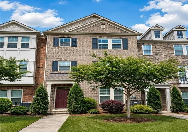 1st image of 1998 Bryant Park Ln, Decatur, GA 30033 | MLS# 7792837