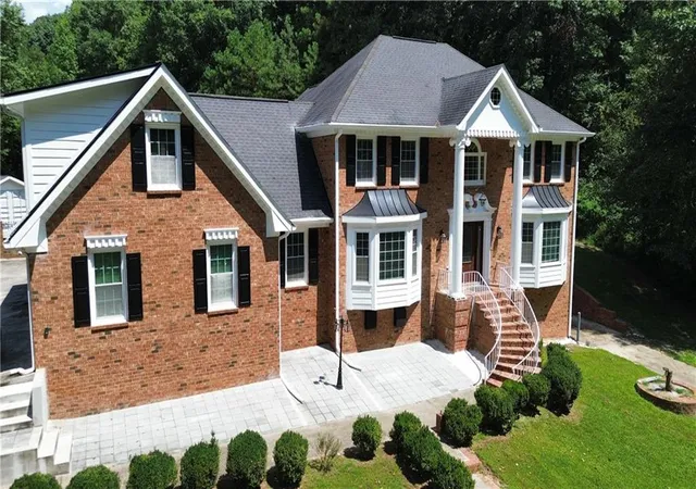 2nd image of 4232 Vineyard Trl, Snellville, GA 30039 | MLS# 7826070