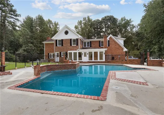 3rd image of 4232 Vineyard Trl, Snellville, GA 30039 | MLS# 7826070