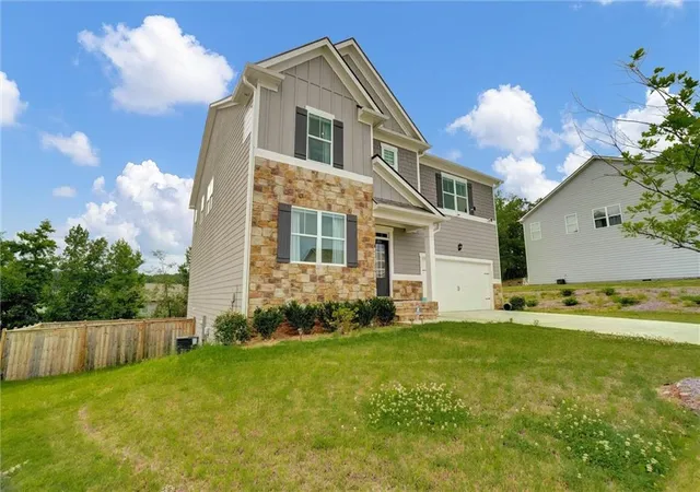 3rd image of 386 Thompson Dr, Dallas, GA 30132 | MLS# 7817692