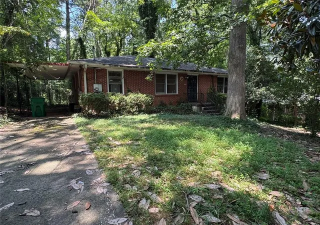 1st image of 940 Willivee Dr, Decatur, GA 30033 | MLS# 7816322