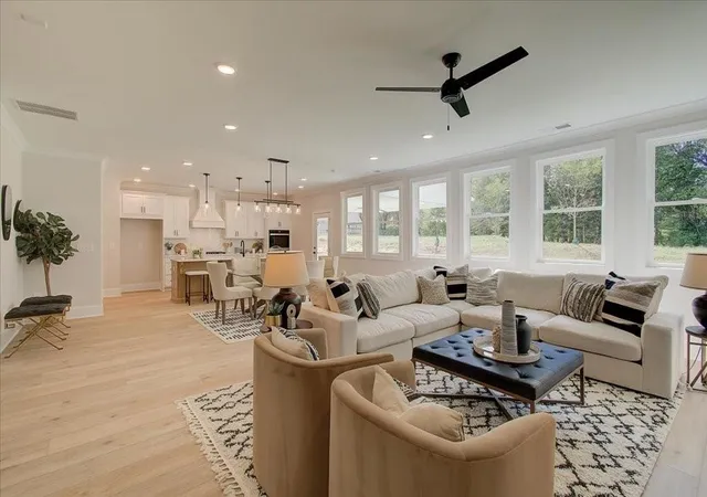 Photo 2 of Sale Pending at 6014 Little Ridge Rd, Acworth, GA 30102 | MLS# 7811965 | Listing updated on 2026-08-12