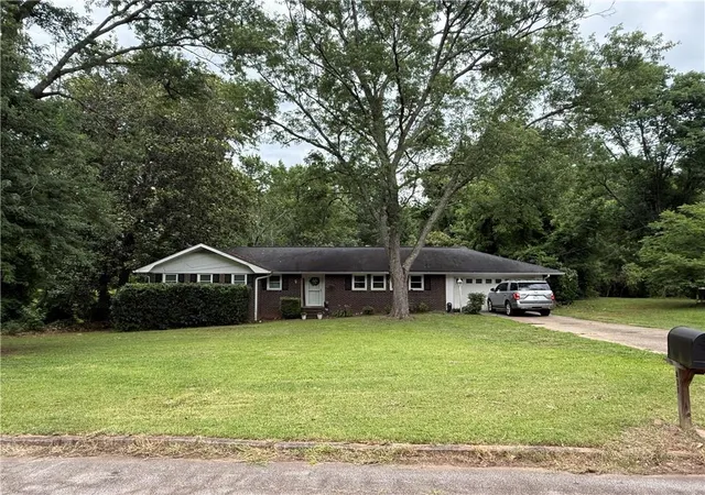 Photo 1 of Sale Pending at 821 Shipp Cir Nw, Conyers, GA 30012 | MLS# 7797917 | Listing updated on 2026-08-26
