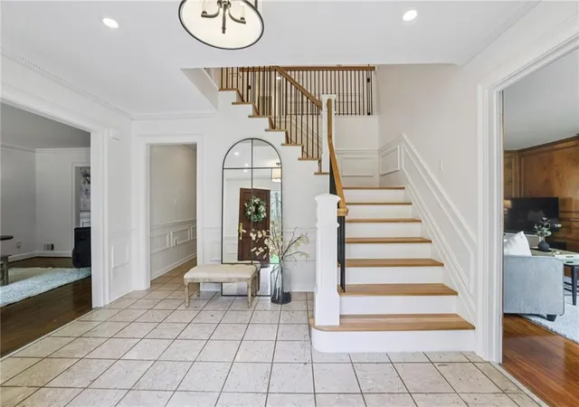 2nd image of 8025 River Cir, Sandy Springs, GA 30350 | MLS# 7738809