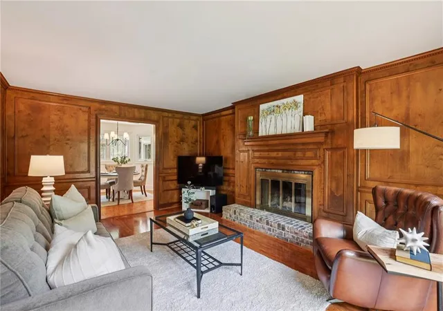 5th image of 8025 River Cir, Sandy Springs, GA 30350 | MLS# 7738809