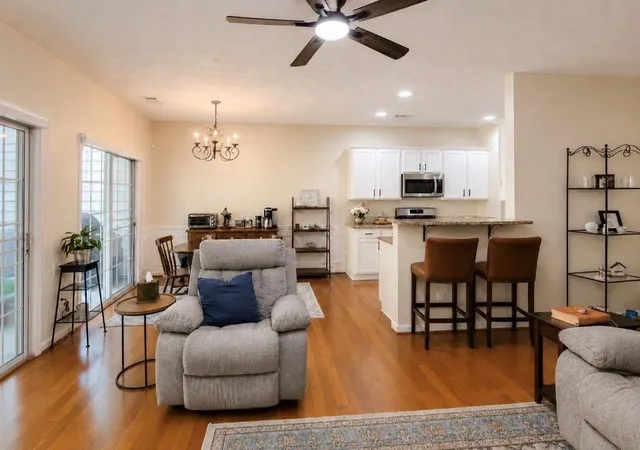 4th image of 3544 Lantern View Ln, Scottdale, GA 30079 | MLS# 7780940