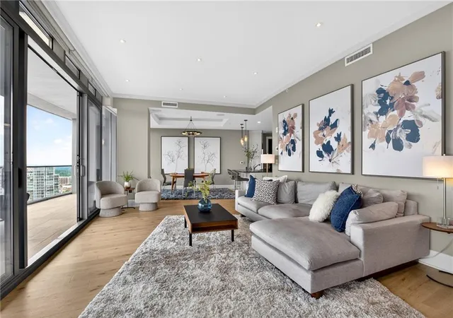 1st image of 3344 Peachtree Rd Ne, Atlanta, GA 30326