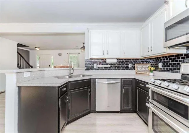 Photo 3 of Sale Pending at 6230 Dana Way, Cumming, GA 30040 | MLS# 7771561 | Listing updated on 2026-09-17
