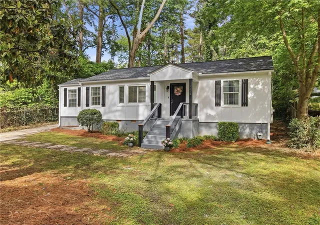 1st image of 1222 Elizabeth Ave Sw, Atlanta, GA 30310 | MLS# 7767774