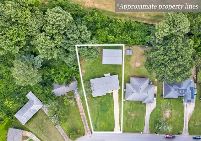 3rd image of 3282 Convair Ln, Decatur, GA 30032 | MLS# 7801911