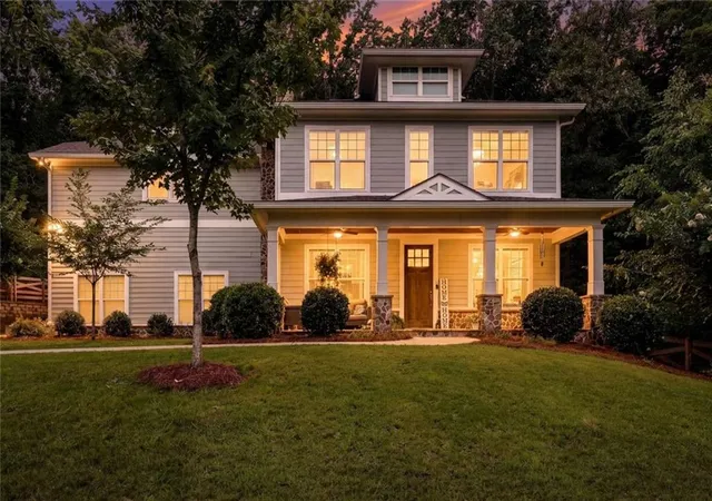 Photo 2 of Single family home for sale at 125 Ml Pond Ct, Acworth, GA 30101 | MLS# 7810809 | Listing updated on 2026-09-13