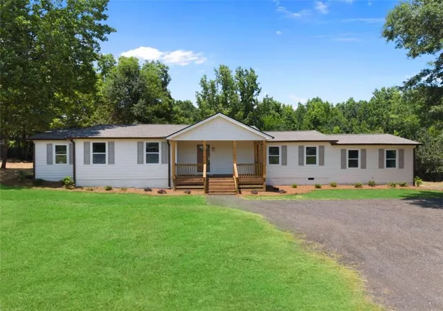1st image of 289 Singley Dr, Locust Grove, GA 30248 | MLS# 7801236