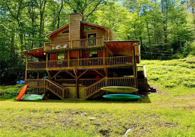 1st image of 216 Sourwood Dr, Blue Ridge, GA 30513 | MLS# 7730226