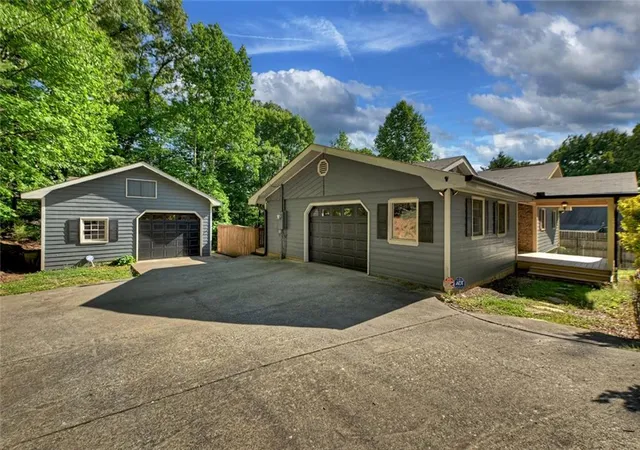 Homes for sale in Morganton, GA | 317 Hideaway Pl, Morganton, GA 30560 | MLS# 7766084