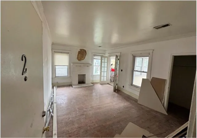 Listing Photo 5 - Condo for sale in building located at 590th Pkwy Dr NE, Atlanta, GA 30308