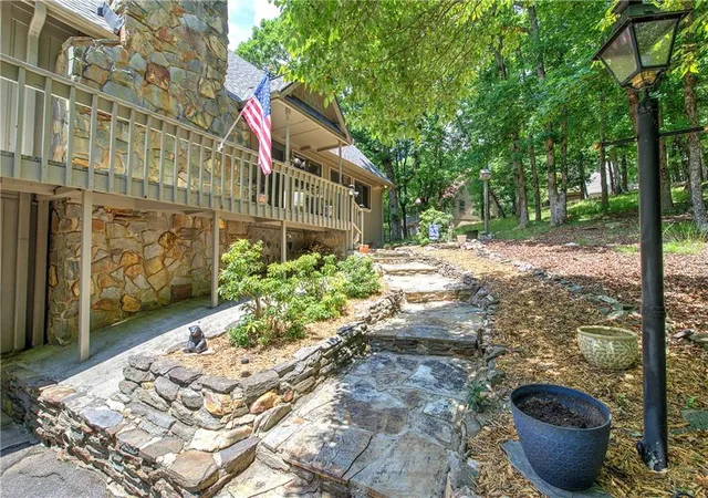 Photo 3 of Single family home for sale at 1467 Little Hendricks Mountain Rd, Jasper, GA 30143 | MLS# 7783774 | Listing updated on 2026-08-10