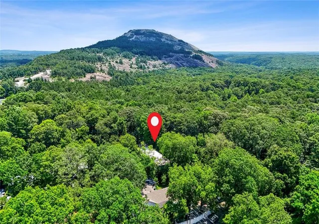 Homes for sale in Stone Mountain, GA | 301 Stonecliff Ct, Stone Mountain, GA 30083 | MLS# 7795108