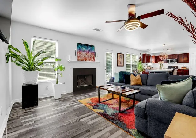 Photo 3 of Sale Pending at 4641 Ash Tree St, Snellville, GA 30039 | MLS# 7814854 | Listing updated on 2026-08-18