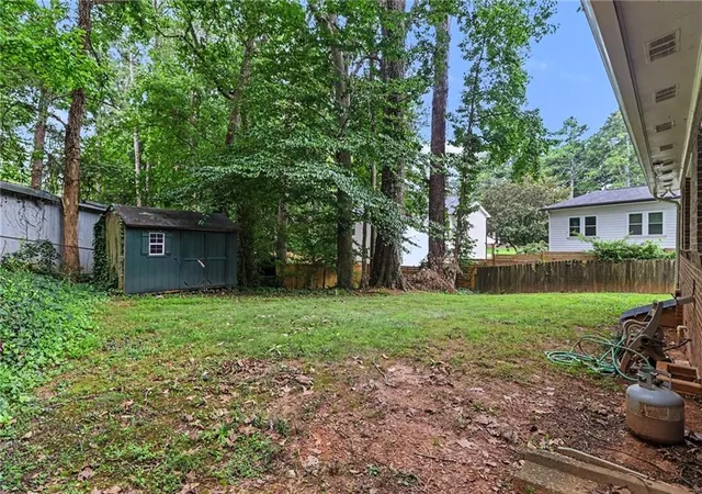 36th image of 2065 Plantation Ln, Atlanta, GA 30341 | MLS# 7820086