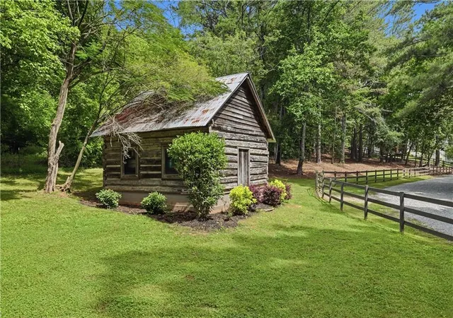 Photo 2 of Single family home for sale at 7445 Fox Hat Ln, Cumming, GA 30028 | MLS# 7783584 | Listing updated on 2026-09-05