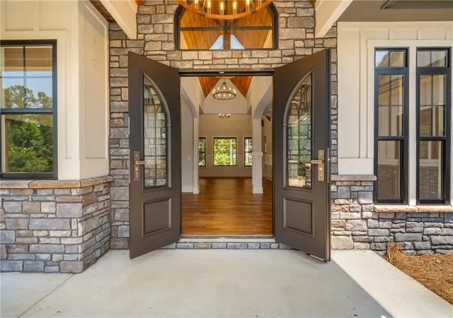 3rd image of 146 Lakeside Dr, Dawsonville, GA 30534 | MLS# 7820344