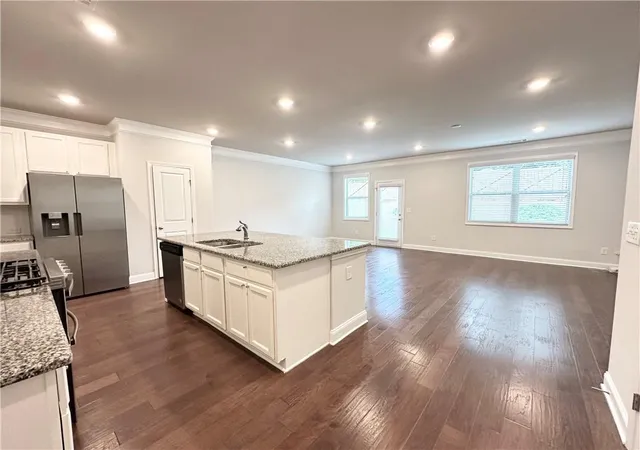 Photo 4 of Townhouse for sale at 2560 Norwich Tr, Snellville, GA 30078 | MLS# 7829392 | Listing updated on 2026-09-11