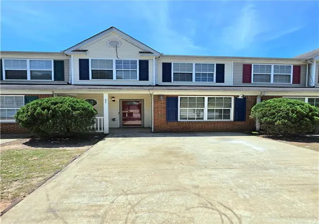 1st image of 1020 Maple Valley Ct, Union City, GA 30291 | MLS# 7790951