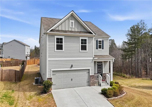 Homes for sale in Dawsonville, GA | 312 Etowah Pkwy, Dawsonville, GA 30534 | MLS# 7767671