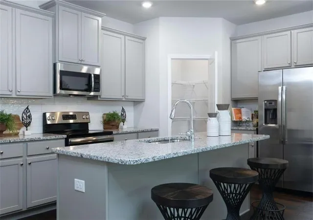 2nd image of 5568 Cannonade Ln, Lithonia, GA 30058 | MLS# 7776220