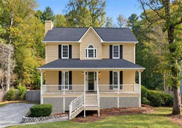 Photo 1 of Single family home for sale at 3111 Lakepoint Cir, Acworth, GA 30102 | MLS# 7859384 | Listing updated on 2026-10-27