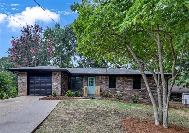 Photo 2 of Single family home for sale at 2391 Prestige Valley Ct, Morrow, GA 30260 | MLS# 7818293 | Listing updated on 2026-10-07