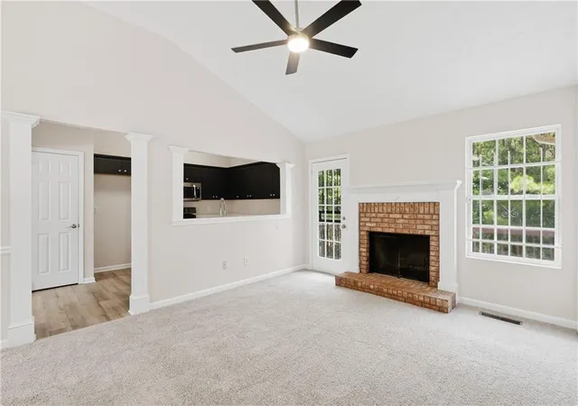 3rd image of 549 Sycamore Dr, Jonesboro, GA 30238 | MLS# 7799246