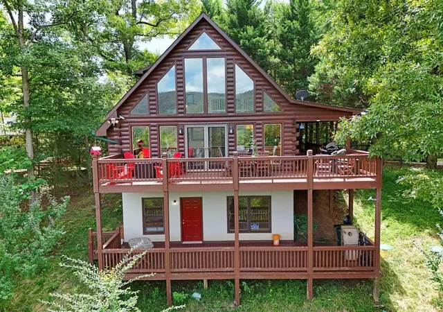 1st image of 769 Ross Ridge Rd, Blairsville, GA 30512 | MLS# 7813873