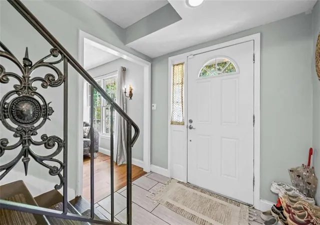 3rd image of 4115 Creek Stone Ct, Stone Mountain, GA 30083 | MLS# 7785036