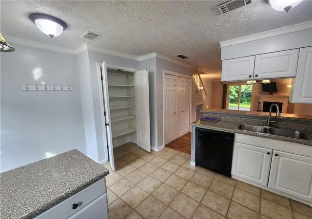 3rd image of 6681 Langtry Ln, Norcross, GA 30093 | MLS# 7820014