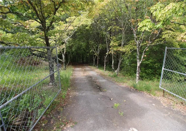 Photo 1 of Sale Pending at 3025 S Cherokee Ln S, Woodstock, GA 30188 | MLS# 6065326 | Listing updated on 2026-02-05