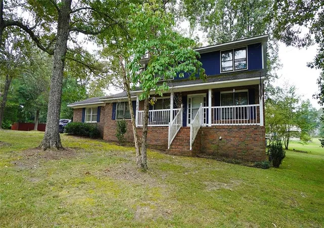 2nd image of 302 Ridgewood Rd, Cedartown, GA 30125 | MLS# 7820566