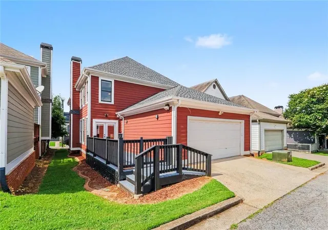Photo 4 of Sale Pending at 121 Fulton Way, Atlanta, GA 30312 | MLS# 7801492 | Listing updated on 2026-09-17