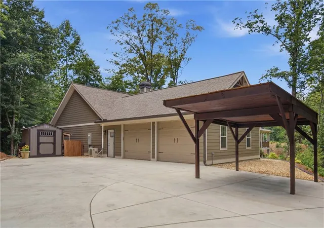 Photo 3 of Sale Pending at 22 Logsplitter Pass, Dahlonega, GA 30533 | MLS# 7794398 | Listing updated on 2026-10-09
