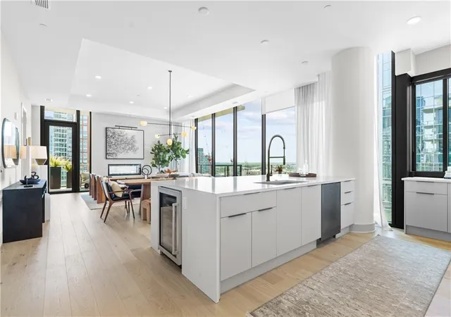 4th image of 40 12Th St Ne #1906, Atlanta, GA 30309 | MLS# 7710168