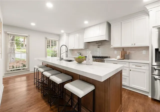 Photo 3 of Single family home for sale at 5177 Riverhill Rd NE, Marietta, GA 30068 | MLS# 7824383 | Listing updated on 2026-09-18