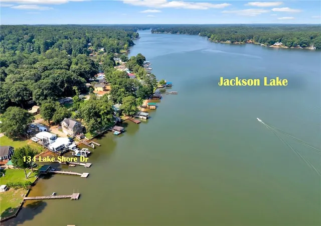 Homes for sale in Monticello, GA | 134 Lakeshore Dr, Monticello, GA 31064 | MLS# 7797091