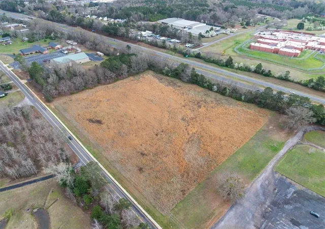 2nd image of 450 Carver, Griffin, GA 30024 | MLS# 7516630