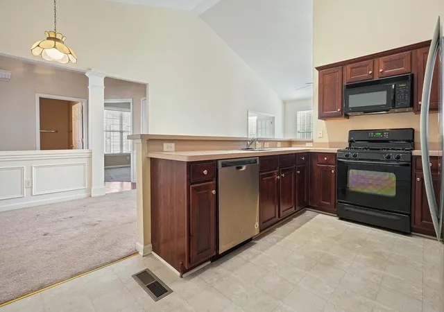 4th image of 250 Camry Cir, Dallas, GA 30157 | MLS# 7718465
