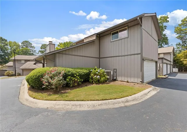 Photo 1 of Condo for sale at 844 Manning Villas Ct Sw, Marietta, GA 30064 | MLS# 7827952 | Listing updated on 2026-09-11