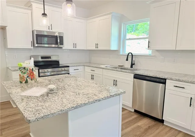 Homes for sale in Dawsonville, GA | 228 Thunder Valley, Dawsonville, GA 30534 | MLS# 7738874