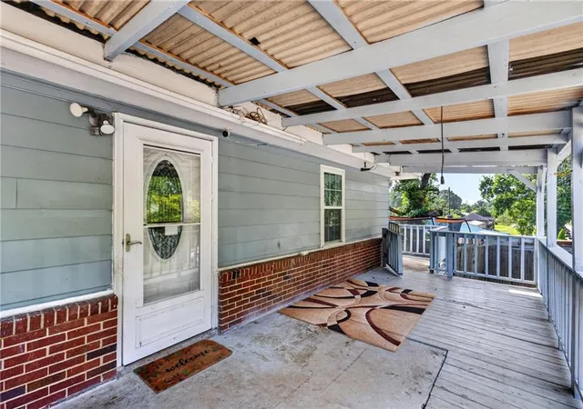 Photo 2 of Sale Pending at 2321 Pine Cir Dr, Gainesville, GA 30504 | MLS# 7813065 | Listing updated on 2026-09-22